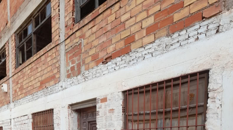 Valencia - Serra - 1600m2