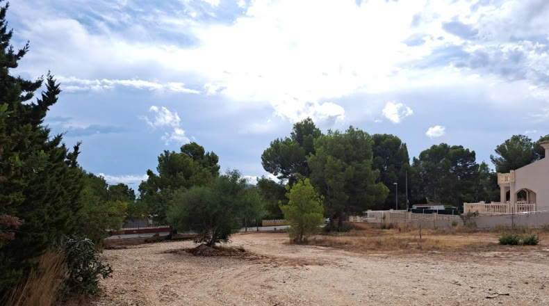 Alicante - la Nucia - 1570m2