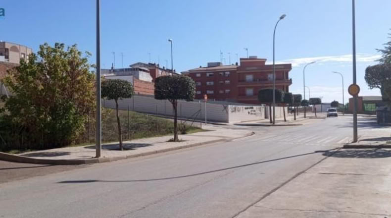Badajoz - Almendralejo - 469m2