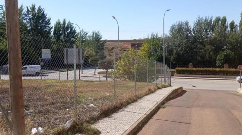 Badajoz - Almendralejo - 469m2