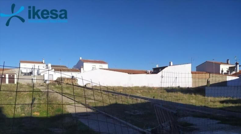 Badajoz - Fregenal de la Sierra - 657m2