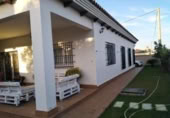 Xalet independent amb terreny en lloguer a la España, Chiclana de la Frontera, ref.: TR279242 foto