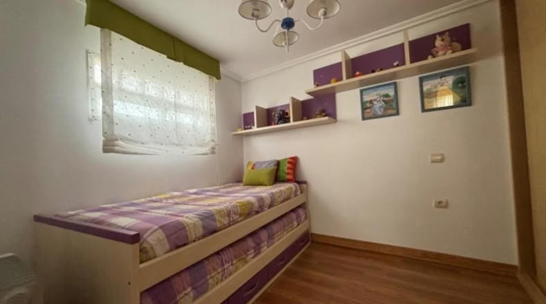 León - Castropodame - 49m2