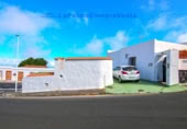 Chalet independiente con terreno en venta en la Carretera General, Los Canarios, ref: TR258286 foto