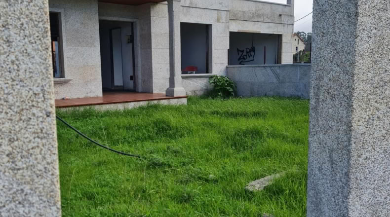 Pontevedra - Sabarís - 300m2