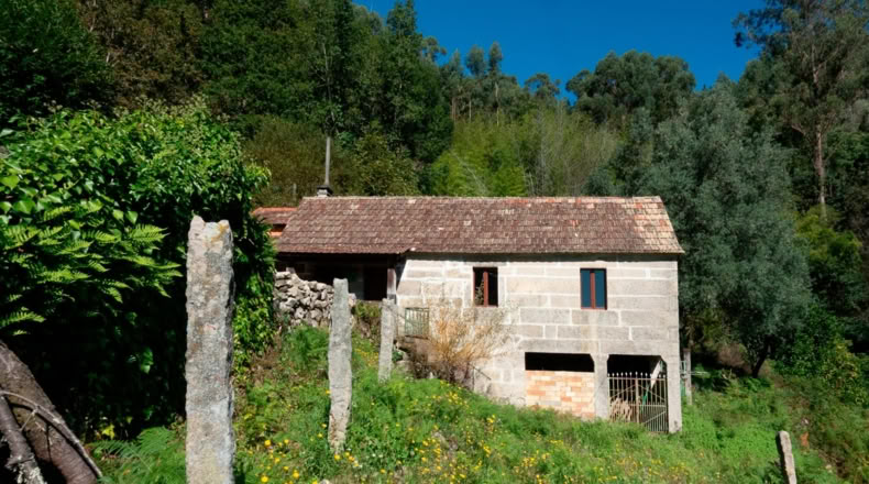 Pontevedra - Caxil - 2090m2