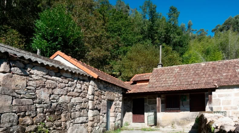 Pontevedra - Caxil - 2090m2