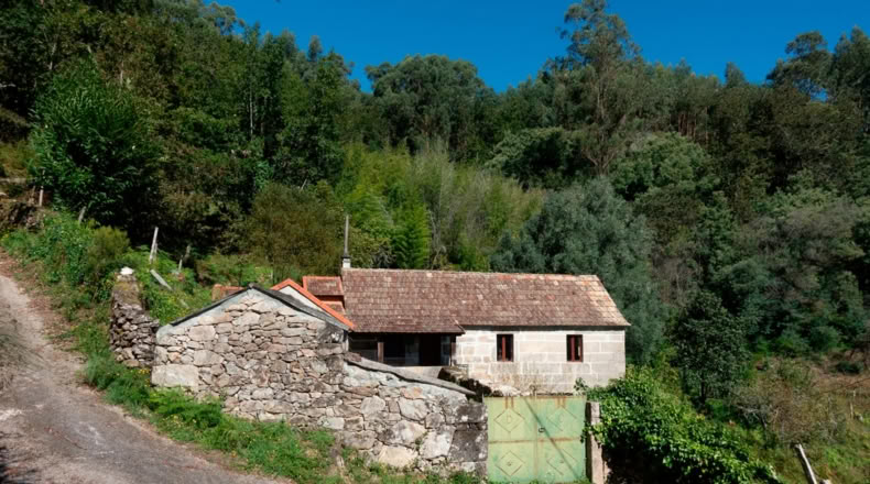 Pontevedra - Caxil - 2090m2