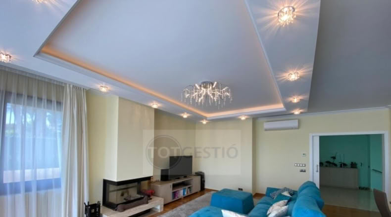 Gerona - Sant Feliu de Guíxols - 244m2
