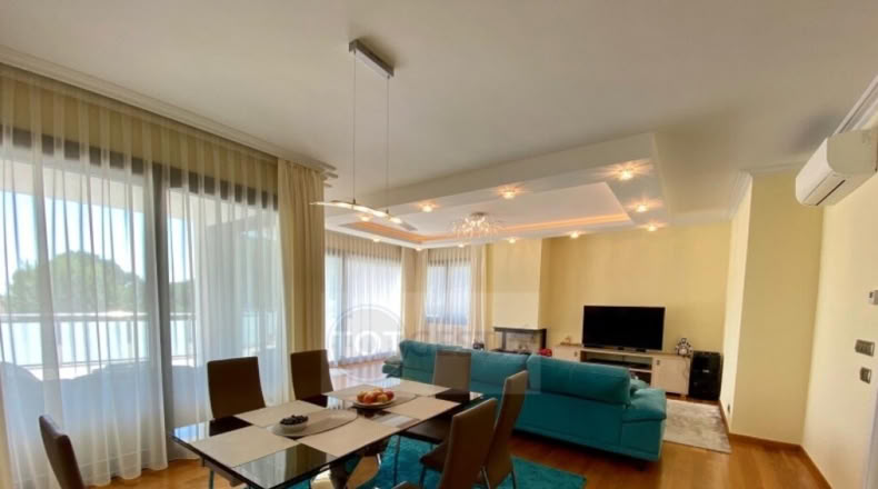 Gerona - Sant Feliu de Guíxols - 244m2