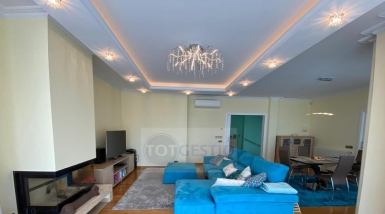 Gerona - Sant Feliu de Guíxols - 244m2