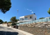 Xalet independent amb terreny en venda a Sant Feliu de Guíxols ref.: TR27603 foto