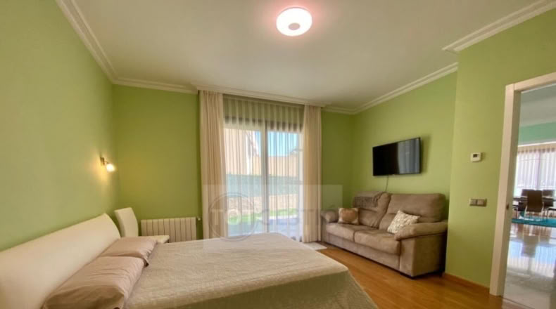 Gerona - Sant Feliu de Guíxols - 244m2