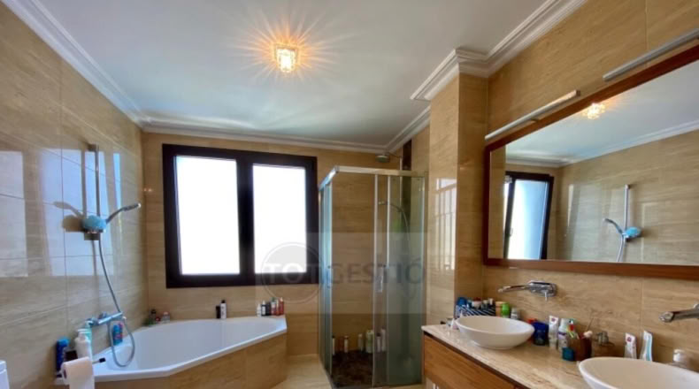 Gerona - Sant Feliu de Guíxols - 244m2