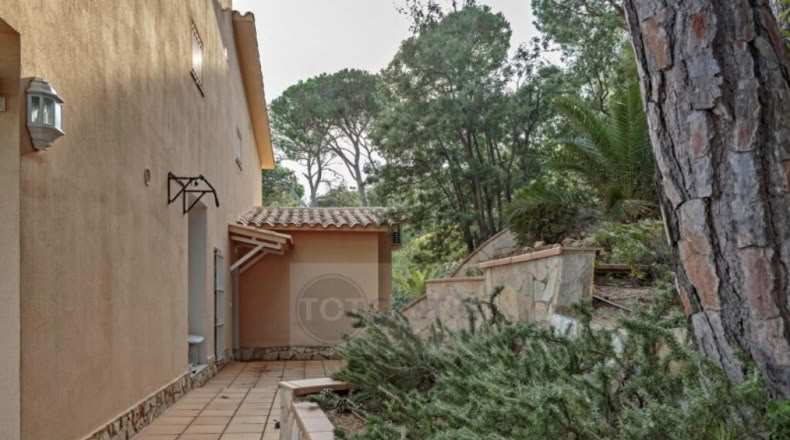 Gerona - Calonge - 587m2