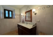 Chalet independiente con terreno en venta en Llambilles ref: TR104246 foto