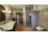 Chalet independiente con terreno en venta en Llambilles ref: TR104246 foto