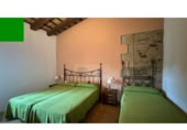 Chalet independiente con terreno en venta en Llambilles ref: TR104246 foto