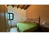 Chalet independiente con terreno en venta en Llambilles ref: TR104246 foto