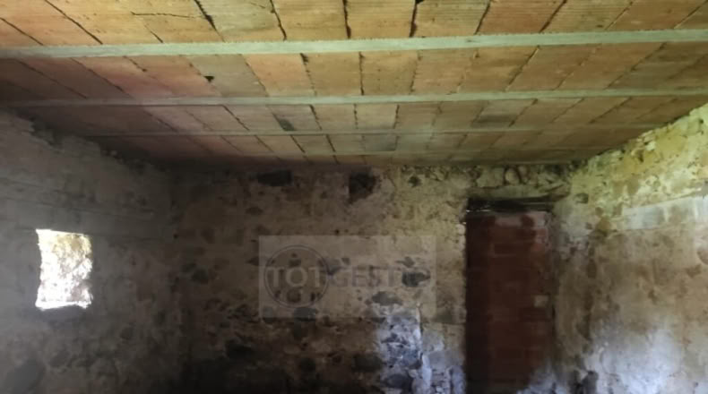 Girona - Caldes de Malavella - 12000m2