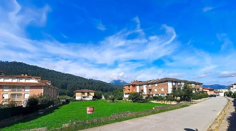 Cantabria - La Estación - 2529m2