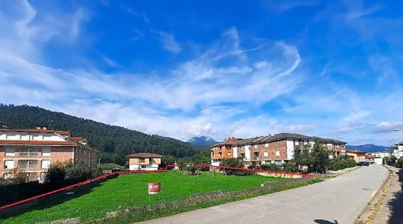 Cantabria - La Estación - 2529m2