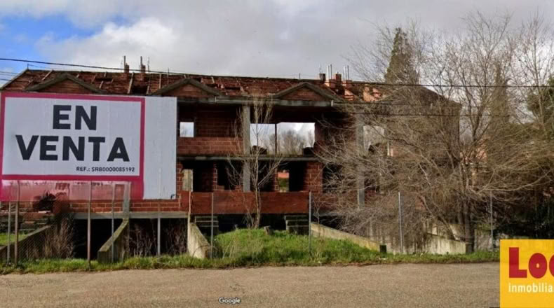 Burgos - Lerma - 3072m2