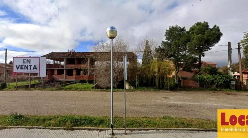 Burgos - Lerma - 3072m2