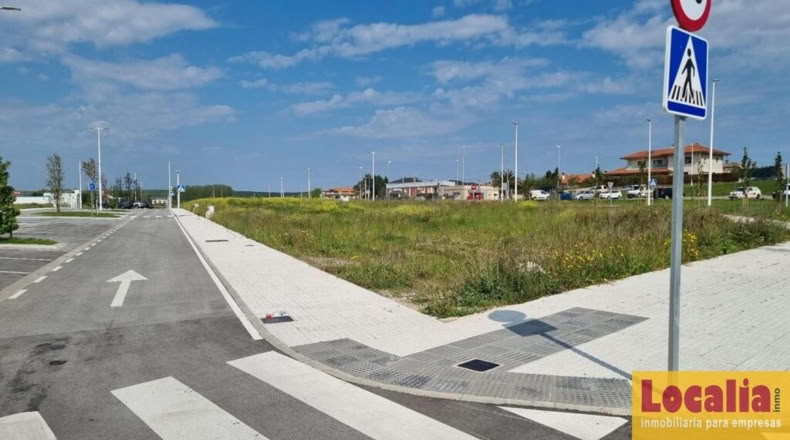 Cantabria - Santa Cruz de Bezana - 1107m2