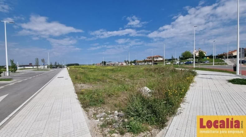 Cantabria - Santa Cruz de Bezana - 1107m2