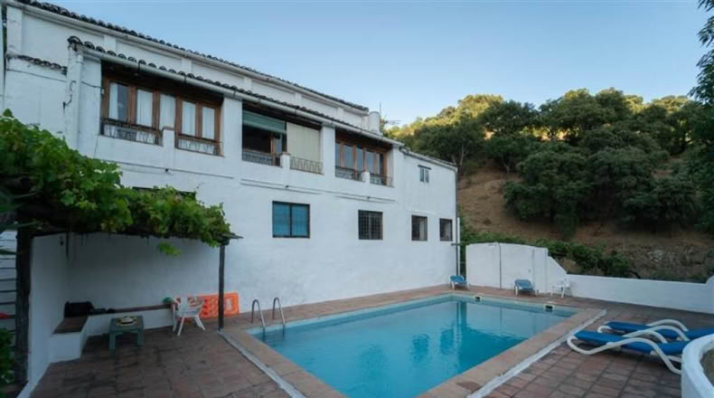 Málaga - Jubrique - 37620m2