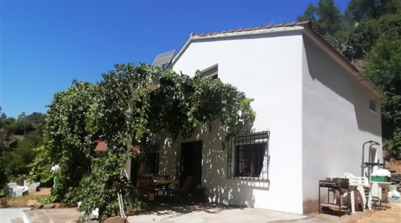 Málaga - Genalguacil - 8000m2