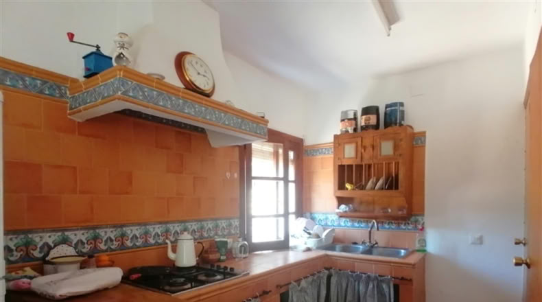Málaga - Genalguacil - 8000m2