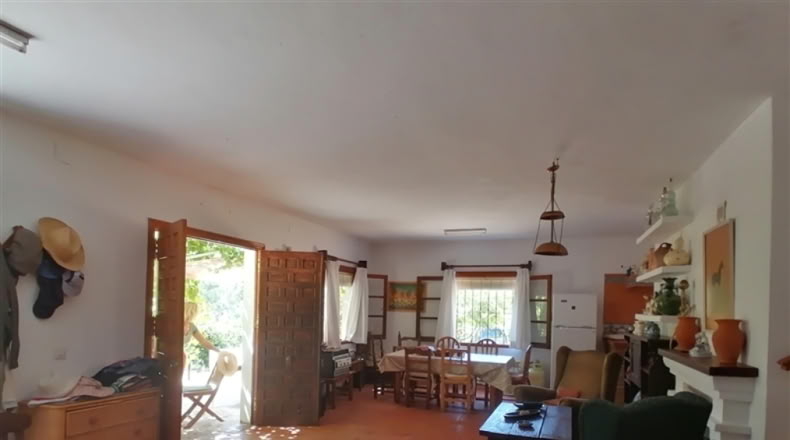 Málaga - Genalguacil - 8000m2