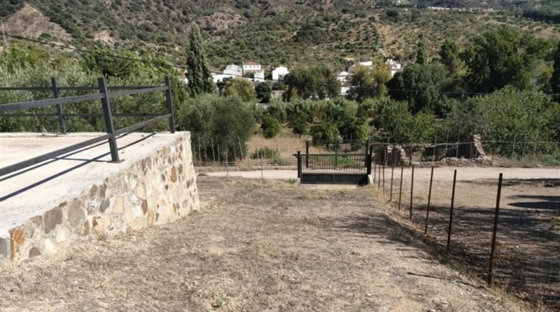 Málaga - Jimera de Líbar - 3000m2