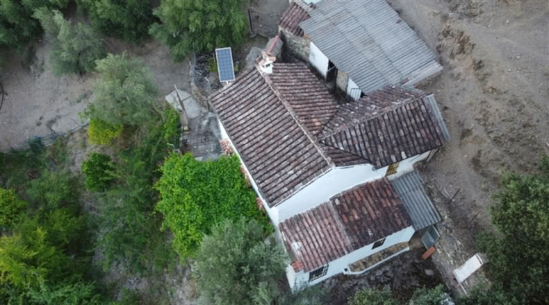 Málaga - Alpandeire - 90000m2