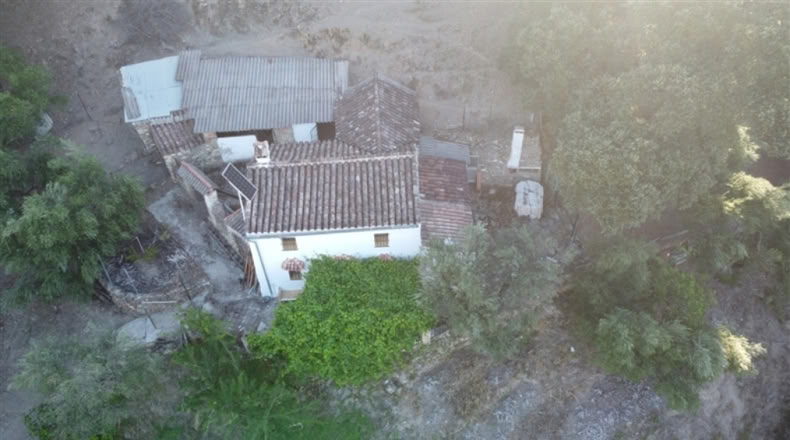 Málaga - Alpandeire - 90000m2