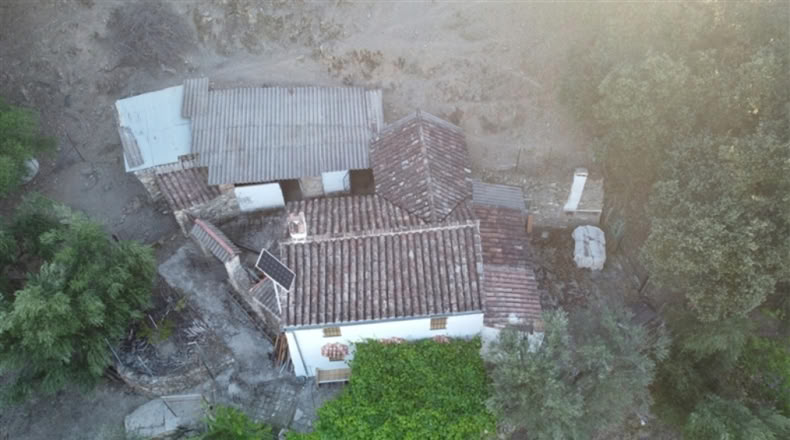 Málaga - Alpandeire - 90000m2