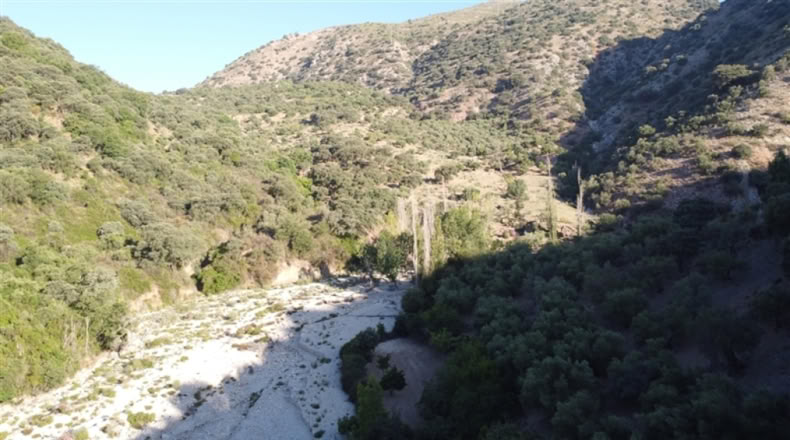 Málaga - Alpandeire - 90000m2