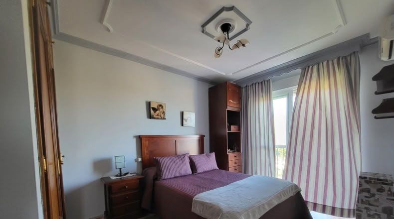 Málaga - Estepona - 5000m2