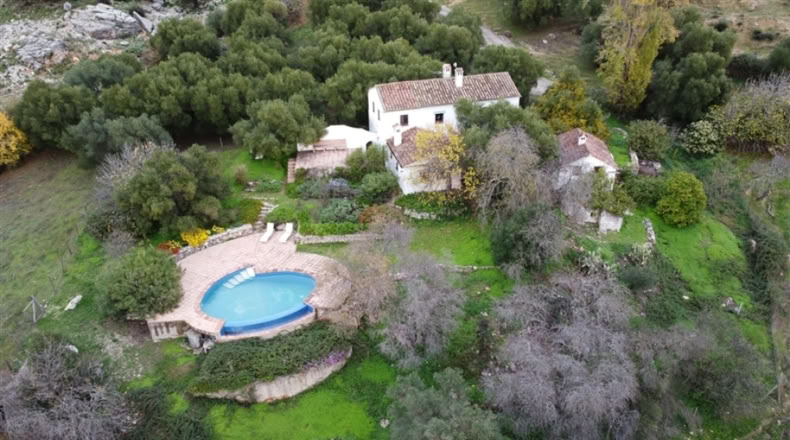 Málaga - Algatocín - 140000m2