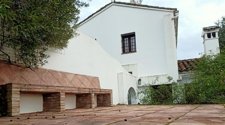 Málaga - Algatocín - 140000m2