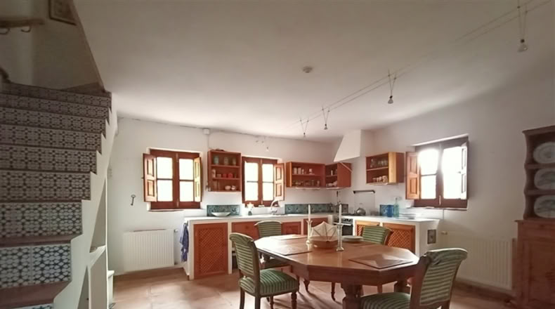 Málaga - Algatocín - 140000m2