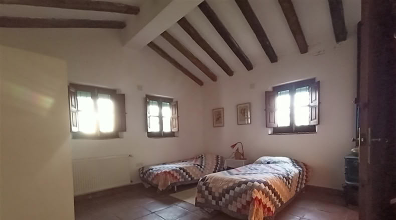 Málaga - Algatocín - 140000m2