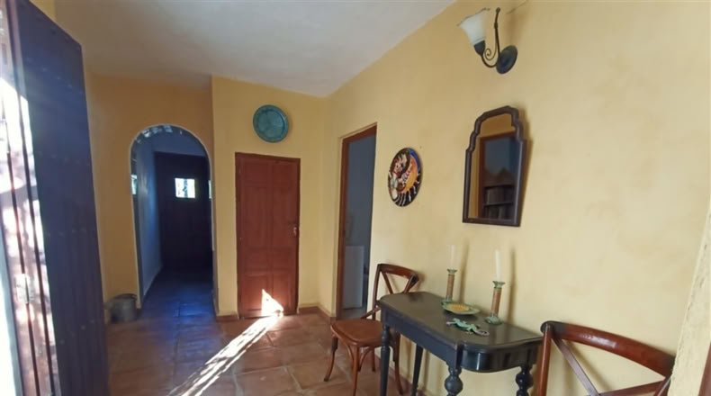 Málaga - Algatocín - 140000m2