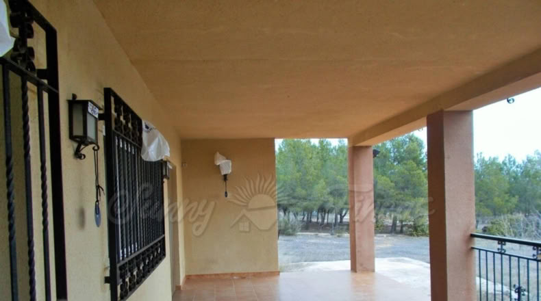 Albacete - Almansa - 8500m2