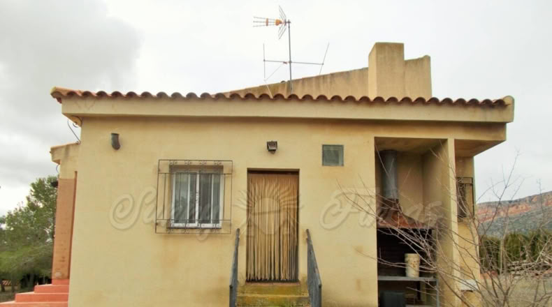 Albacete - Almansa - 8500m2