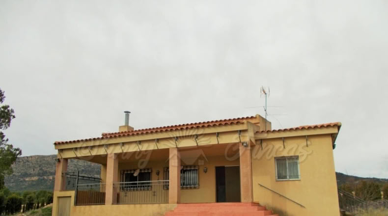 Albacete - Almansa - 8500m2