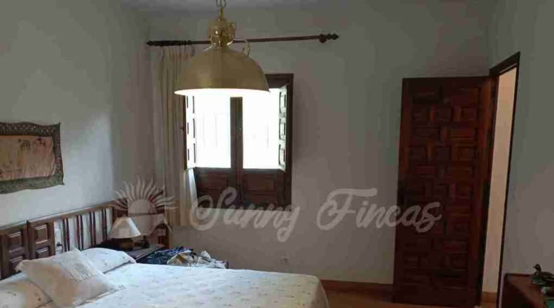 Valencia - Ayora - 4200m2