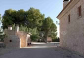 Xalet independent amb terreny en venda a Villena ref.: TR200925 foto